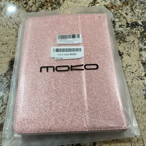 iPad,oror a tablet case